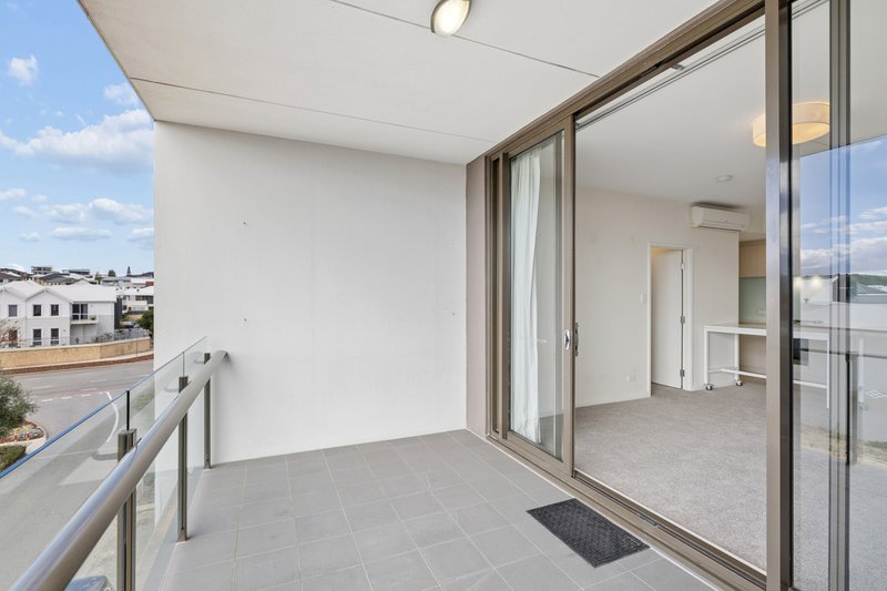 Photo - 57/37 Orsino Boulevard, North Coogee WA 6163 - Image 25