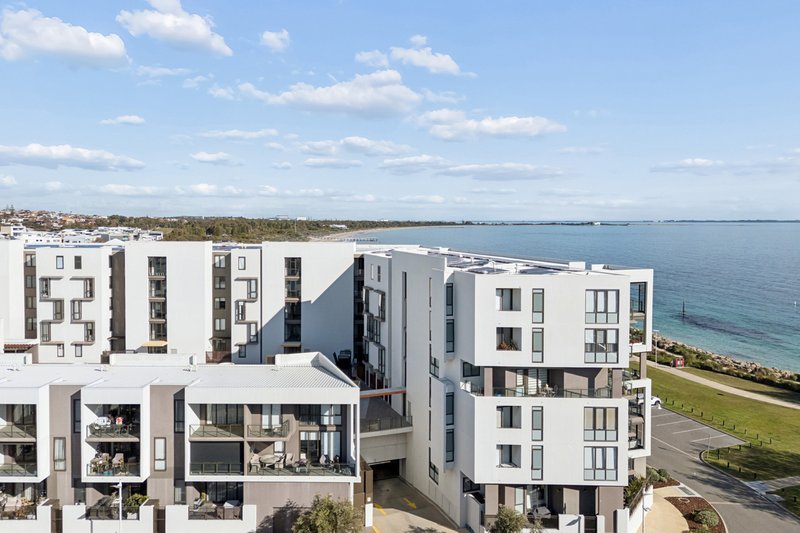 Photo - 57/37 Orsino Boulevard, North Coogee WA 6163 - Image 30