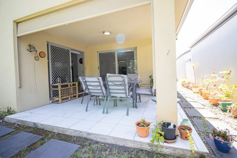 Photo - 5/74 Cotterill Avenue, Bongaree QLD 4507 - Image 18