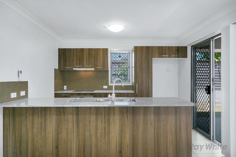 Photo - 57/40 Lakefield Place, Runcorn QLD 4113 - Image 2