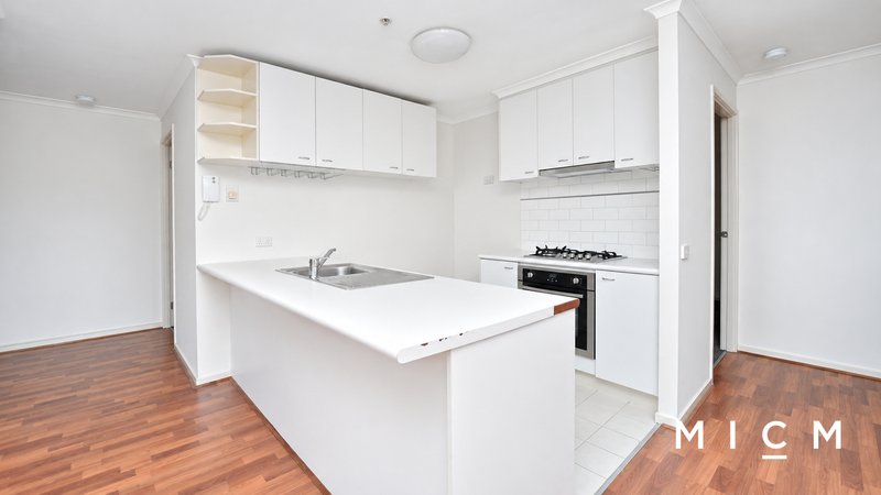 Photo - 57/416 St Kilda Road, Melbourne VIC 3004 - Image 2