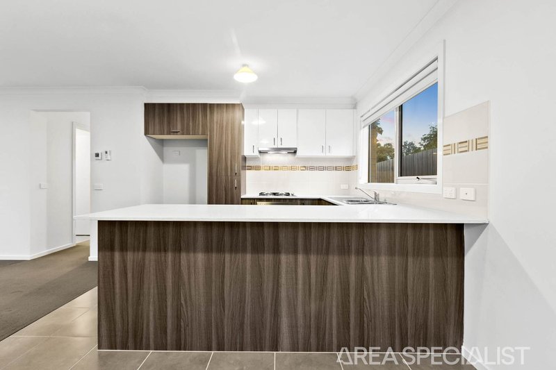 Photo - 5/75 Potts Road, Langwarrin VIC 3910 - Image 5