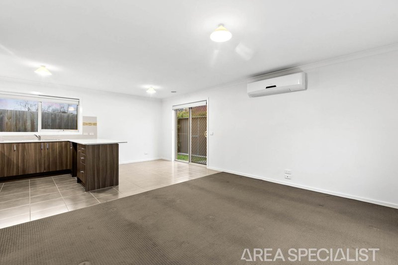 Photo - 5/75 Potts Road, Langwarrin VIC 3910 - Image 6