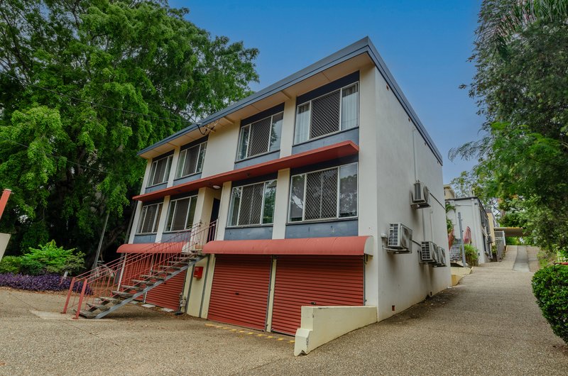 Photo - 5/75 Sir Fred Schonell Drive, St Lucia QLD 4067 - Image 11