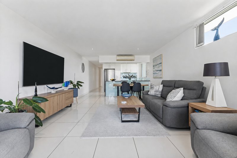 Photo - 5/75 Sutton Street, Redcliffe QLD 4020 - Image 2
