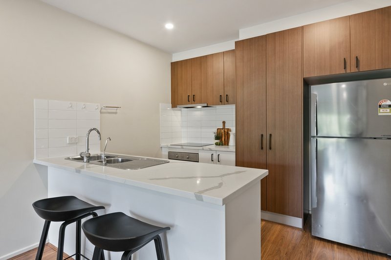 Photo - 5/755 Plenty Road, Reservoir VIC 3073 - Image 5