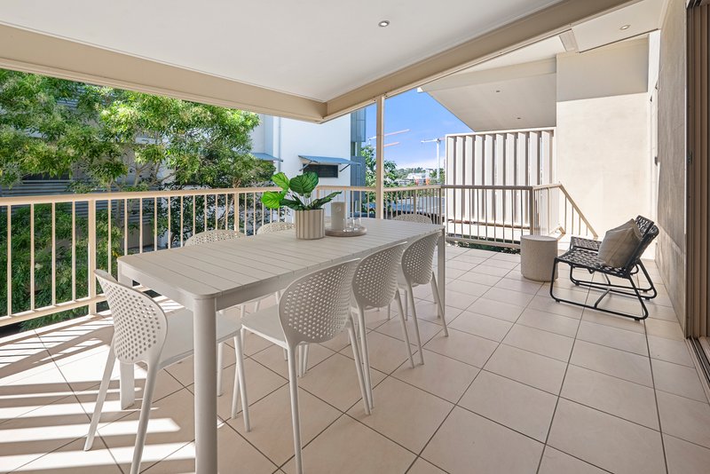 Photo - 5/76 Durham Street, St Lucia QLD 4067 - Image 8
