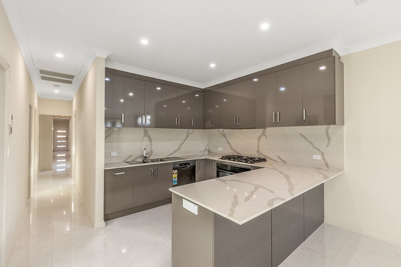 Photo - 576A Regency Road, Broadview SA 5083 - Image 4
