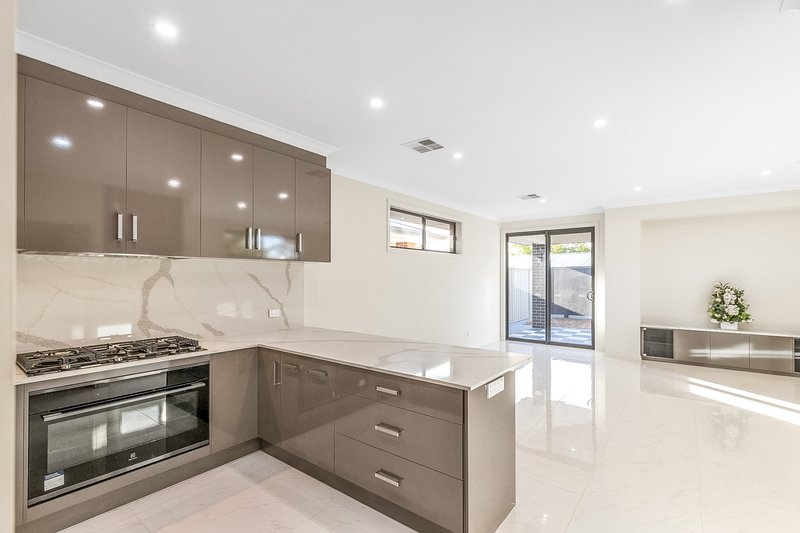 Photo - 576A Regency Road, Broadview SA 5083 - Image 6