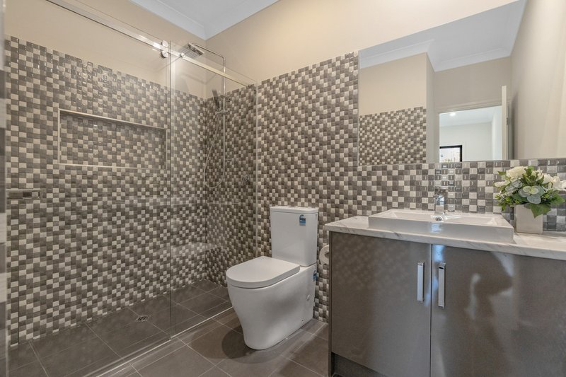 Photo - 576A Regency Road, Broadview SA 5083 - Image 7