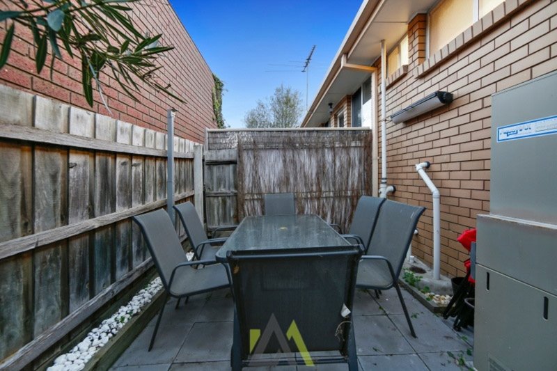 Photo - 5/77-79 Playne Street, Frankston VIC 3199 - Image 12