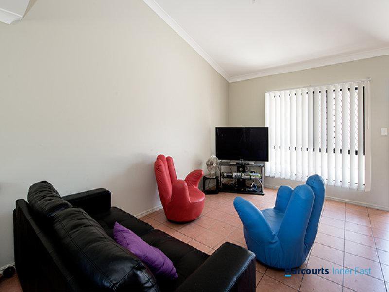 Photo - 5/77 Bilyana Street, Balmoral QLD 4171 - Image 2