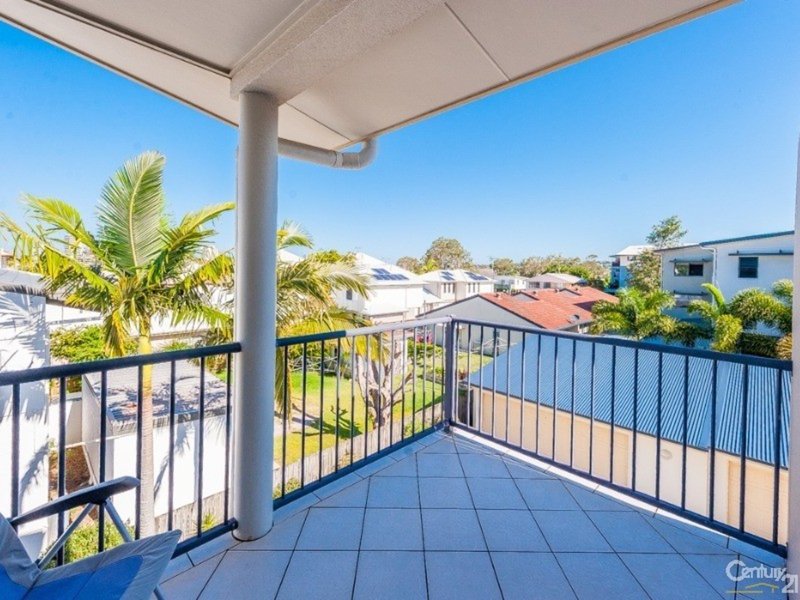 Photo - 5/77 Memorial Avenue, Maroochydore QLD 4558 - Image 7