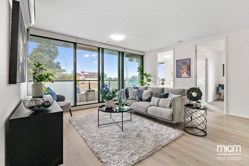 Photo - 57/99 Whiteman Street, Southbank VIC 3006 - Image 2