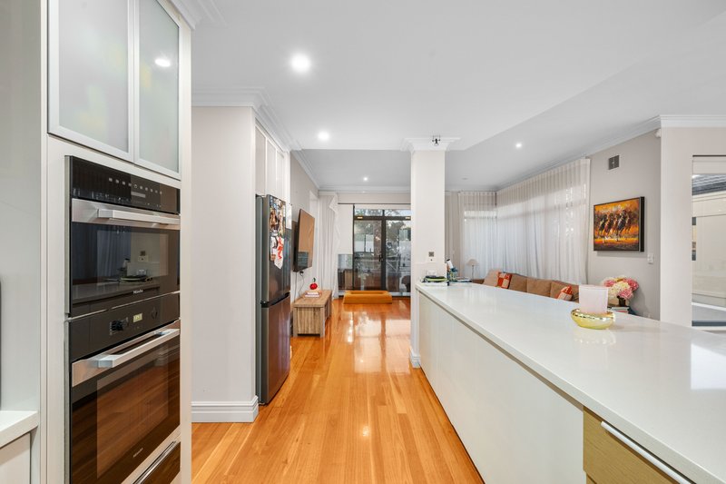 Photo - 57A Duncraig Road, Applecross WA 6153 - Image 5