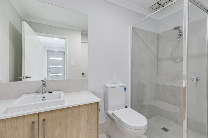 Photo - 57B Broadhurst Avenue, Ravenswood WA 6208 - Image 6