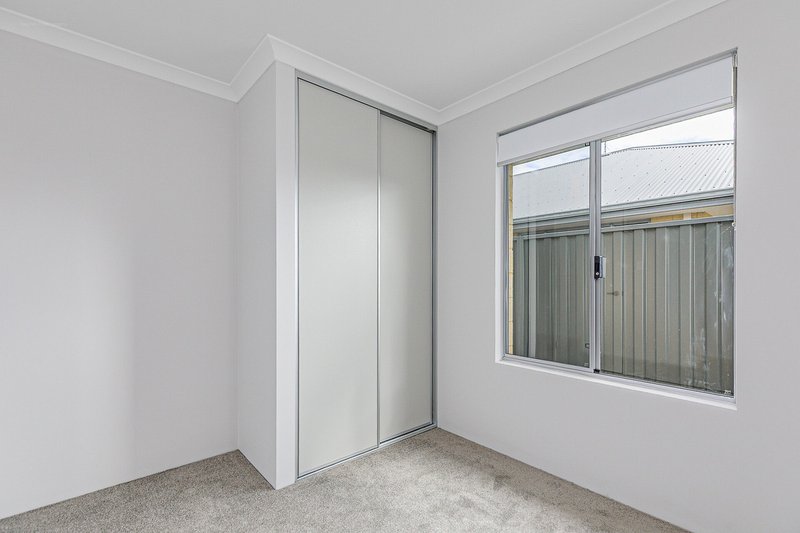 Photo - 57B Broadhurst Avenue, Ravenswood WA 6208 - Image 7