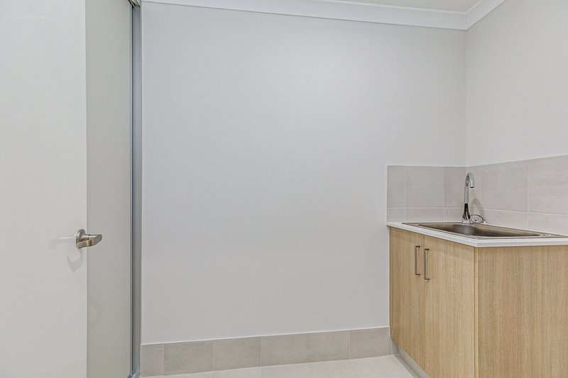 Photo - 57B Broadhurst Avenue, Ravenswood WA 6208 - Image 8