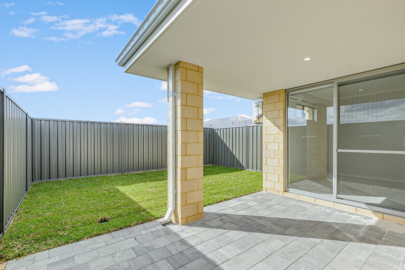 Photo - 57B Broadhurst Avenue, Ravenswood WA 6208 - Image 14