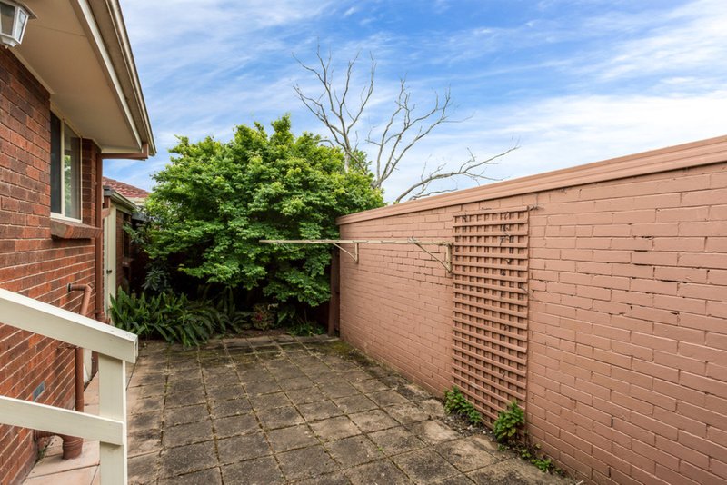 Photo - 5/8-10 Blair Street, Lilydale VIC 3140 - Image 12