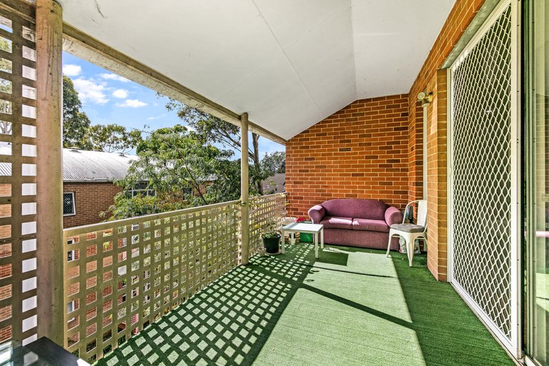 Photo - 5/8-10 Dellwood Street, Bankstown NSW 2200 - Image 8