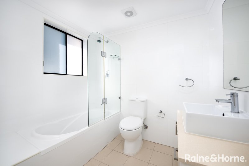 Photo - 5/8-10 Ewart Street, Marrickville NSW 2204 - Image 6