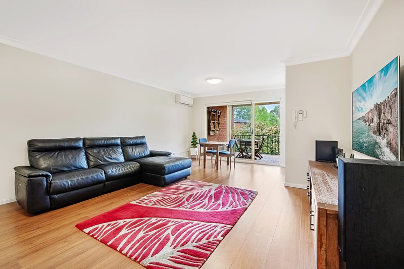 Photo - 5/8-12 Water Street, Hornsby NSW 2077 - Image 3