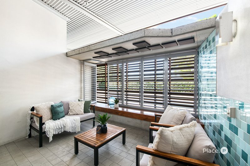 Photo - 5/8-16 Skyring Terrace, Teneriffe QLD 4005 - Image 3