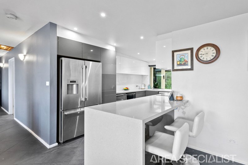 Photo - 58-60 Banool Crescent, Mount Eliza VIC 3930 - Image 12