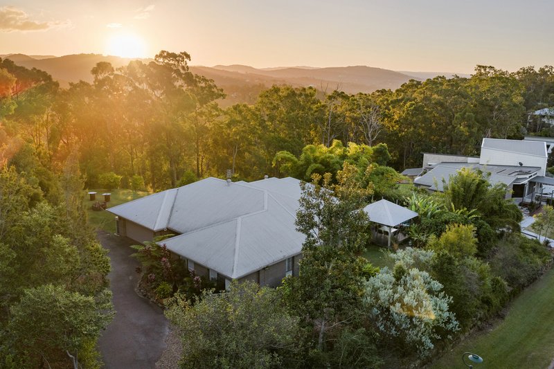 Photo - 58-60 Forest Ridge Drive, Bonogin QLD 4213 - Image 2