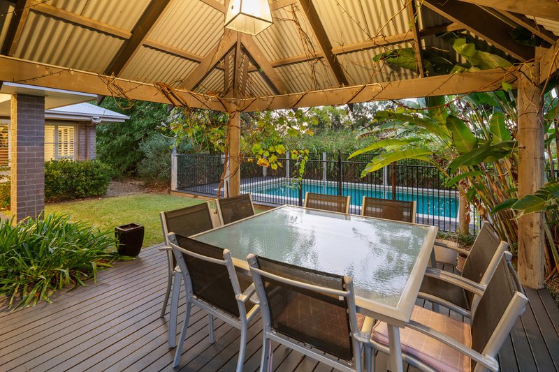 Photo - 58-60 Forest Ridge Drive, Bonogin QLD 4213 - Image 5