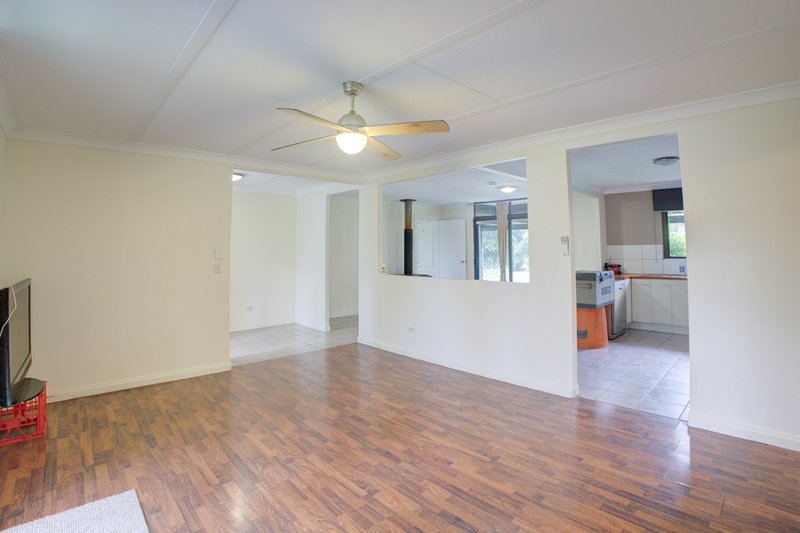 Photo - 58-60 Gascoyne Drive, Karalee QLD 4306 - Image 13