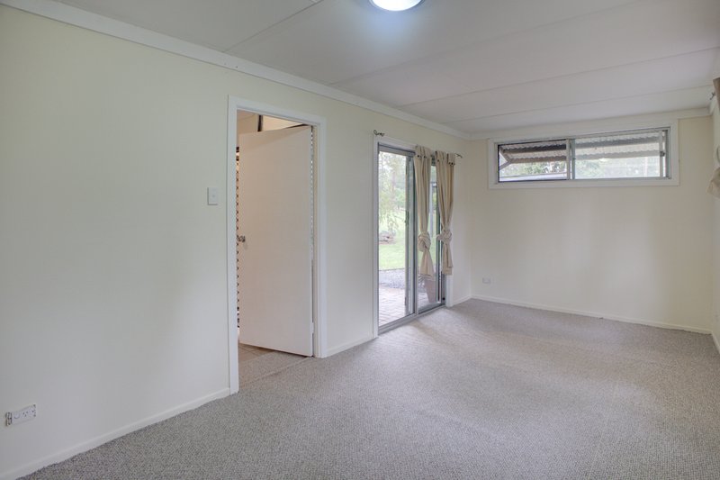 Photo - 58-60 Gascoyne Drive, Karalee QLD 4306 - Image 14