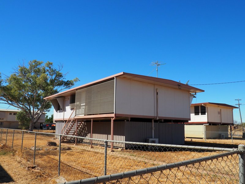 Photo - 58-64 Steele Street, Cloncurry QLD 4824 - Image 8