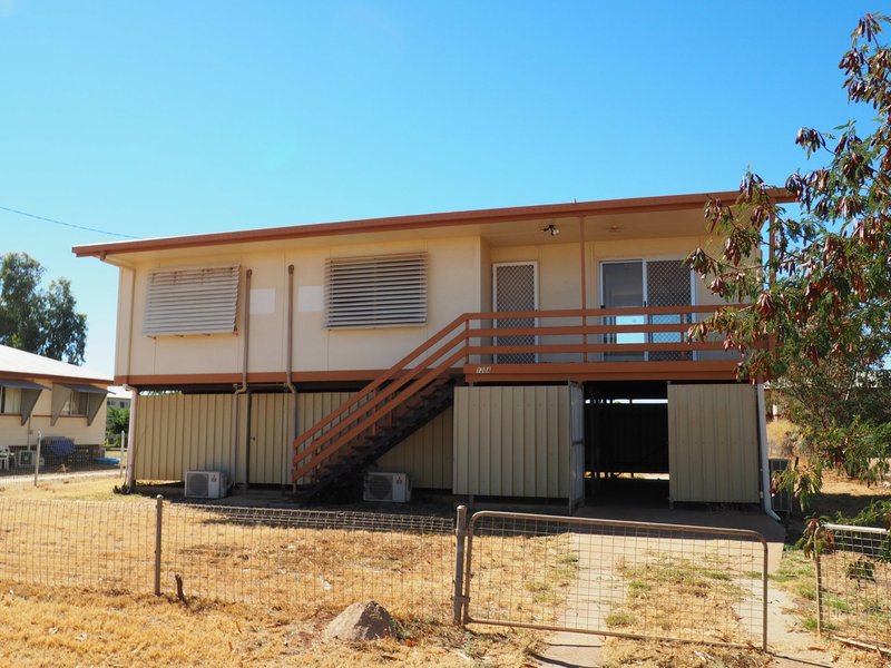 Photo - 58-64 Steele Street, Cloncurry QLD 4824 - Image 16