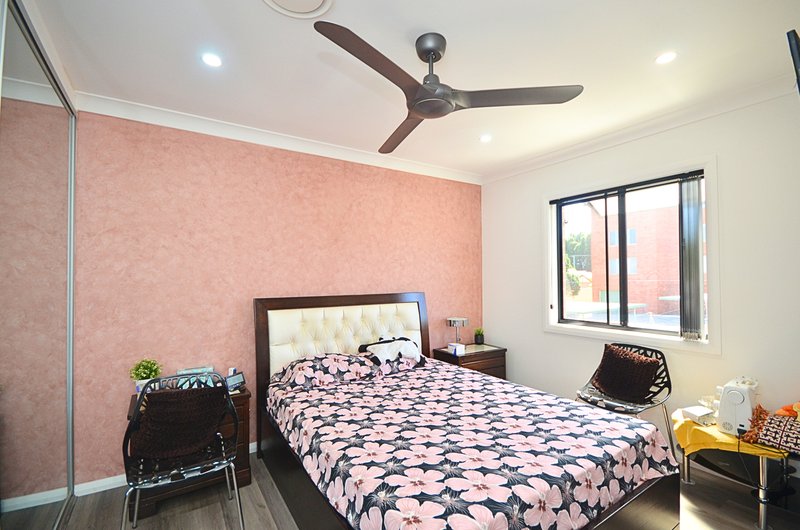 Photo - 5/8-9 Mildred Street, Wentworthville NSW 2145 - Image 3