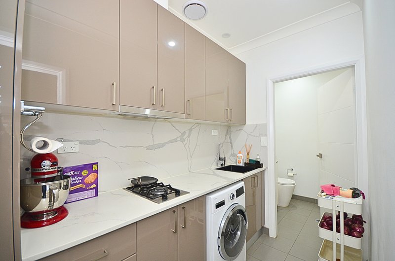 Photo - 5/8-9 Mildred Street, Wentworthville NSW 2145 - Image 9