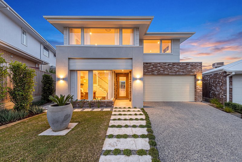 Photo - 58 Apsley Parkway, Nar Nar Goon North VIC 3812 - Image 1