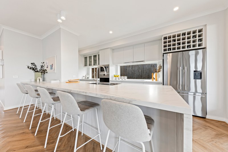 Photo - 58 Apsley Parkway, Nar Nar Goon North VIC 3812 - Image 3
