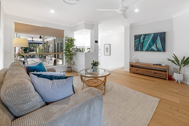 Photo - 58 Arnold Palmer Drive, Parkwood QLD 4214 - Image 4