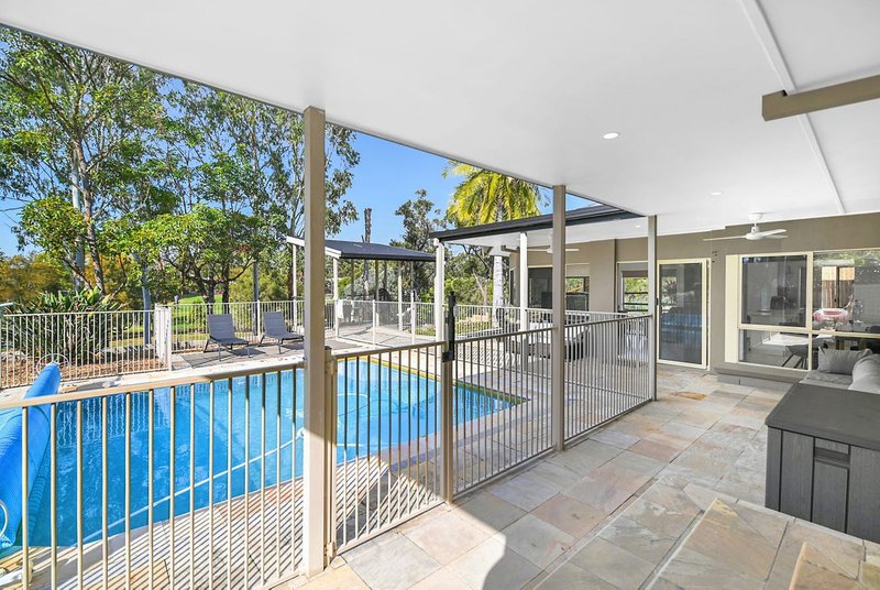 Photo - 58 Arnold Palmer Drive, Parkwood QLD 4214 - Image 21