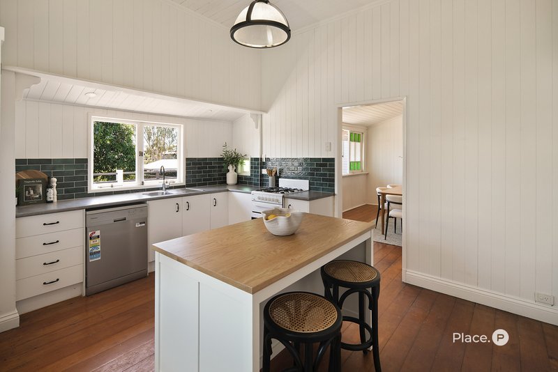 Photo - 58 Baringa Street, Morningside QLD 4170 - Image 4