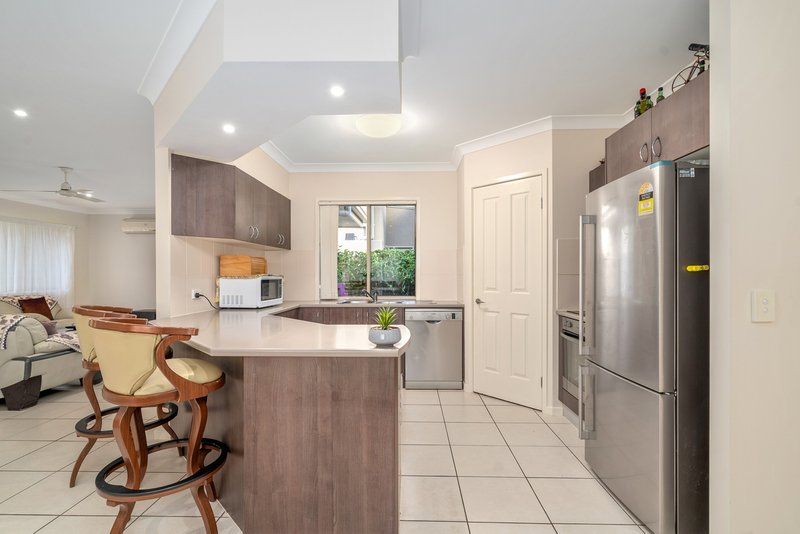 Photo - 58 Baybreeze Crescent, Murrumba Downs QLD 4503 - Image 2