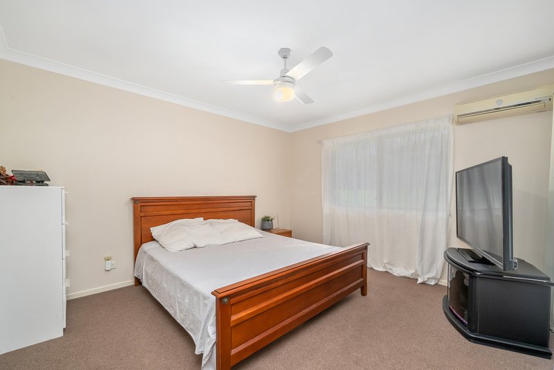 Photo - 58 Baybreeze Crescent, Murrumba Downs QLD 4503 - Image 5