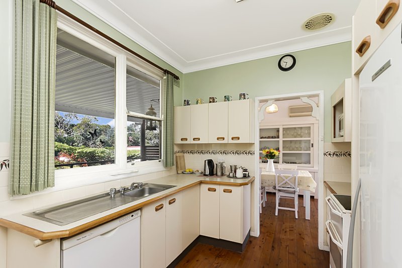 Photo - 58 Bayview Street, Warners Bay NSW 2282 - Image 4