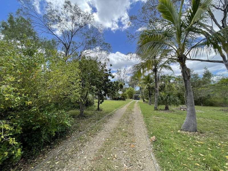 Photo - 58 Bells Road, Rodds Bay QLD 4678 - Image 3
