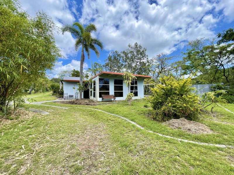 Photo - 58 Bells Road, Rodds Bay QLD 4678 - Image 5