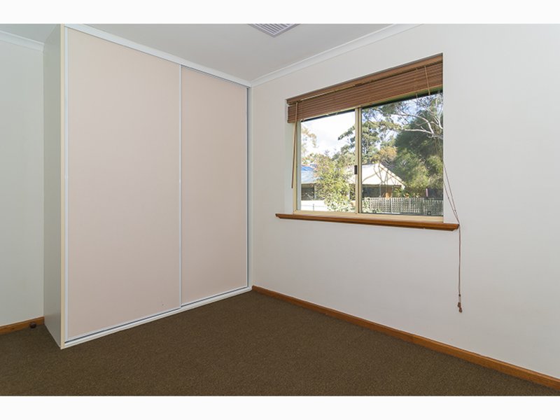 Photo - 58 Black Road, Flagstaff Hill SA 5159 - Image 11