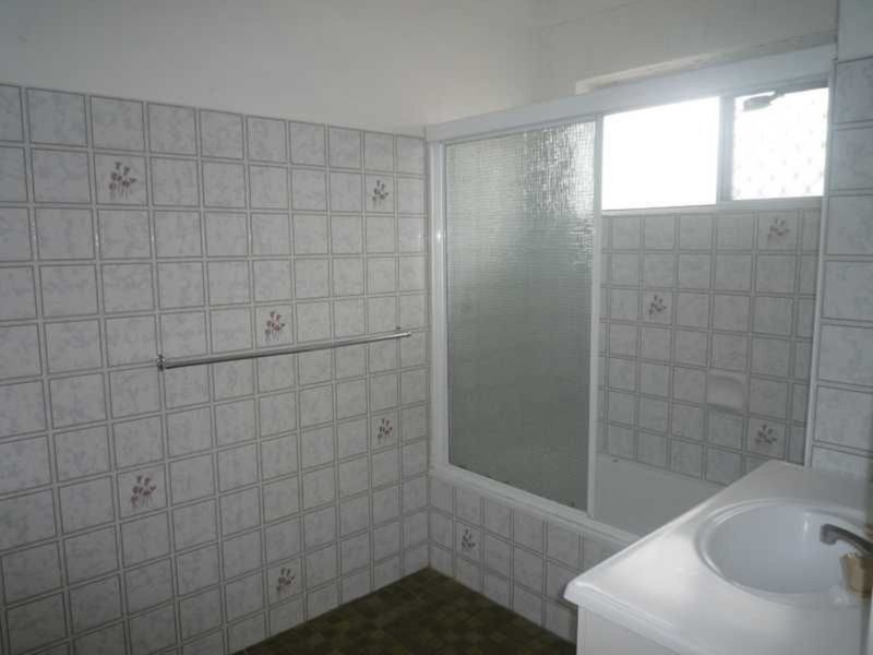 Photo - 5/8 Blackmore Street, Windsor QLD 4030 - Image 6