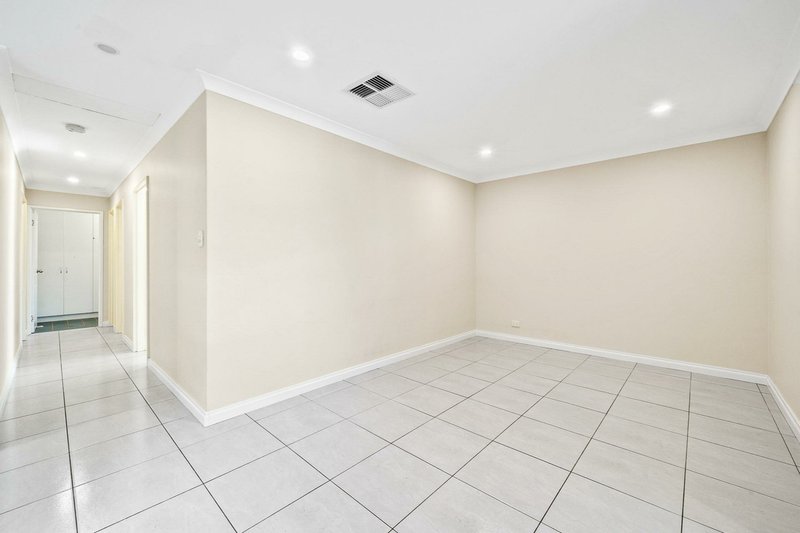 Photo - 58 Bourbon Street, Hamilton Hill WA 6163 - Image 4